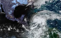 Biến đổi khí hậu ảnh hưởng đến bão như thế nào?