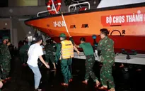 Đà Nẵng điều động khẩn cấp gần 100 cán bộ, chiến sĩ xuyên đêm cứu dân giữa lũ dữ