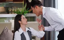 Hậu trường cảnh Huyền Lizzie tát Chí Nhân "lệch mặt" trong "Cách em 1 milimet"