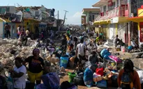 Bão Melissa khiến ít nhất 44 người chết, tăng tốc hướng về phía Bắc