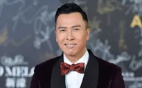 Chân Tử Đan và Viên Vịnh Nghi làm giám khảo cho giải thưởng Kim Sư đầu tiên