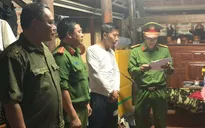 Tạm giữ tài xế xe bán tải tông taxi, hành hung người khác sau va chạm