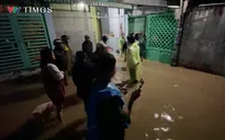 Công an Lâm Đồng ngày đêm hỗ trợ người dân ứng phó với mưa lũ