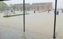 Hà Tĩnh: Mưa lớn kỷ lục khiến hàng nghìn hộ dân bị ngập lụt
