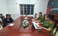 Bắt khẩn cấp người mẹ thả con 1 tuổi xuống giếng sâu