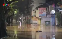 Nhiều tuyến đường trung tâm TP Huế lại ngập sâu 
