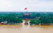 Lũ trên các sông ở miền Trung đạt đỉnh, nguy cơ ngập lụt cao