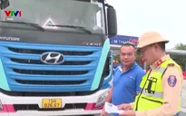 Thí điểm phân làn cao tốc Nội Bài - Lào Cai: Giảm xung đột, lái xe ủng hộ