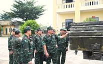 Quân khu 5 trực tiếp chỉ đạo công tác ứng phó bão số 13 tại Quảng Ngãi