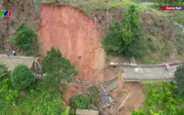 Sạt lở bủa vây xã miền núi Sơn Tây Hạ