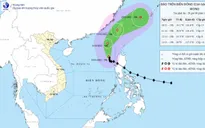Bão số 14 giữ nguyên hướng và cường độ, Bắc Biển Đông động dữ dội