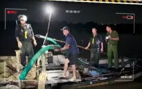 Triệt phá đường dây khai thác cát lậu quy mô lớn, khởi tố 8 đối tượng