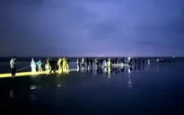 Tìm thấy thi thể người đàn ông bị lật thuyền trên biển ở Hà Tĩnh