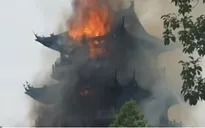 Hỏa hoạn bao trùm ngôi chùa nghìn năm tuổi ở Trung Quốc