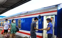 Mua, bán vé tàu nhằm mục đích thu lợi bất chính bị phạt đến 4 triệu đồng