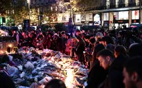 Pháp tưởng niệm 10 năm diễn ra vụ tấn công khủng bố đẫm máu ở Paris
