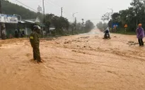 Huế: Mưa lớn kéo dài, nhiều điểm sạt lở và ngập sâu ở khu vực A Lưới