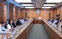 Xây dựng chính sách đột phá về chăm sóc sức khỏe nhân dân