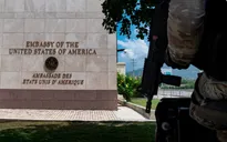 Thủy quân lục chiến Mỹ đấu súng với các băng đảng Haiti 