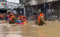 Lũ rút chậm ở Gia Lai, huy động hơn 20.000 cán bộ, chiến sĩ ứng cứu người dân vùng ngập