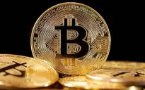 Bitcoin thủng mốc 86.000 USD