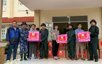 Vùng 4 Hải quân khẩn trương hỗ trợ đồng bào vùng lũ Khánh Hòa, Đắk Lắk