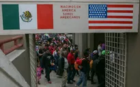 Mỹ chi hơn 450 triệu đồng để trục xuất một người nhập cư