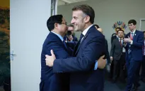 Thủ tướng Phạm Minh Chính gặp Tổng thống Pháp và Tổng Thư ký OECD nhân Hội nghị G20