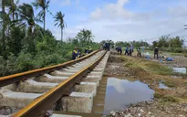 Đường sắt đã thông tàu 46 điểm sạt trôi, còn 15 điểm đang tập trung khắc phục