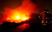 Hỏa hoạn tại khu ổ chuột Bangladesh, hàng nghìn người mất nhà cửa