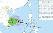 Bão số 15 giảm 1 cấp, áp sát bờ biển Gia Lai vào sáng 1/12