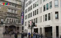 Bức tranh kinh tế Anh trên những con phố mua sắm