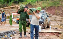 Quyên góp ủng hộ mùa bão lũ: Làm sao minh bạch và hiệu quả?