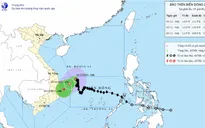 Bão số 15 ít dịch chuyển và suy yếu dần
