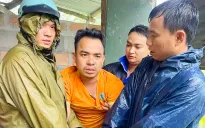 Nửa đêm bịt mặt, mang dao đột nhập nhà hàng xóm cướp tài sản