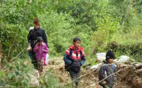 Gió lạnh vùng cao và mong ước một điểm trường kiên cố cho học trò Bản Hịa