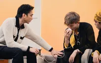 Thí sinh Tân binh toàn năng hát, nhảy đến kiệt sức, phải thở oxy vẫn không cứu được đồng đội