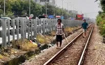 Khống chế kịp thời người có biểu hiện tâm thần gây nguy hiểm trên đường ray