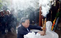 Tổng Bí thư Tô Lâm dâng hương tưởng niệm các Anh hùng liệt sĩ Quân khu 9