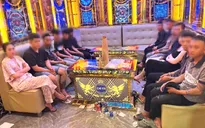 Đột kích quán karaoke ở Cần Thơ, phát hiện 12 người dương tính ma tuý