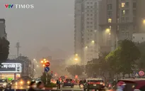 Ô nhiễm không khí dai dẳng làm đảo lộn sinh hoạt của người Hà Nội