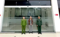 Đối tượng truy nã trốn ra nước ngoài sa lưới sau 15 năm lẩn trốn