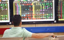 VN-Index vượt mốc 1.700 điểm