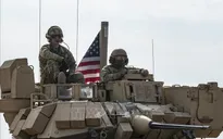 Mỹ không kích IS ở miền Trung Syria