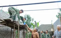 Đặc công hóa “thợ hồ”, dựng 18 mái ấm cho dân ở rốn lũ Hòa Thịnh