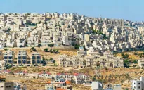 Israel bác mọi lời chỉ trích, khẳng định quyền mở rộng định cư tại Bờ Tây