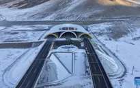 Trung Quốc thông xe hầm đường bộ cao tốc dài nhất thế giới