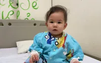 Cô bé 9 tháng tuổi mắc tim bẩm sinh được ra viện