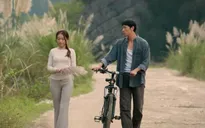 Khung cảnh đẹp như tranh khi Thư "ống bơ" bày tỏ tình cảm với Biên trong Cách em 1 milimet