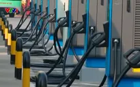 Hà Nội thí điểm 39 trạm sạc, tủ đổi pin tại bãi đỗ xe công cộng